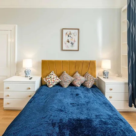 Kensington Muse Apartment London Exterior photo
